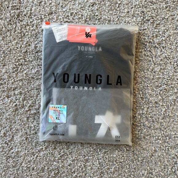 Men's YoungLA  433 FloralHummingbirdTee 97%Cotton%3Spandex XL NWT Black RARE! - Picture 4 of 5